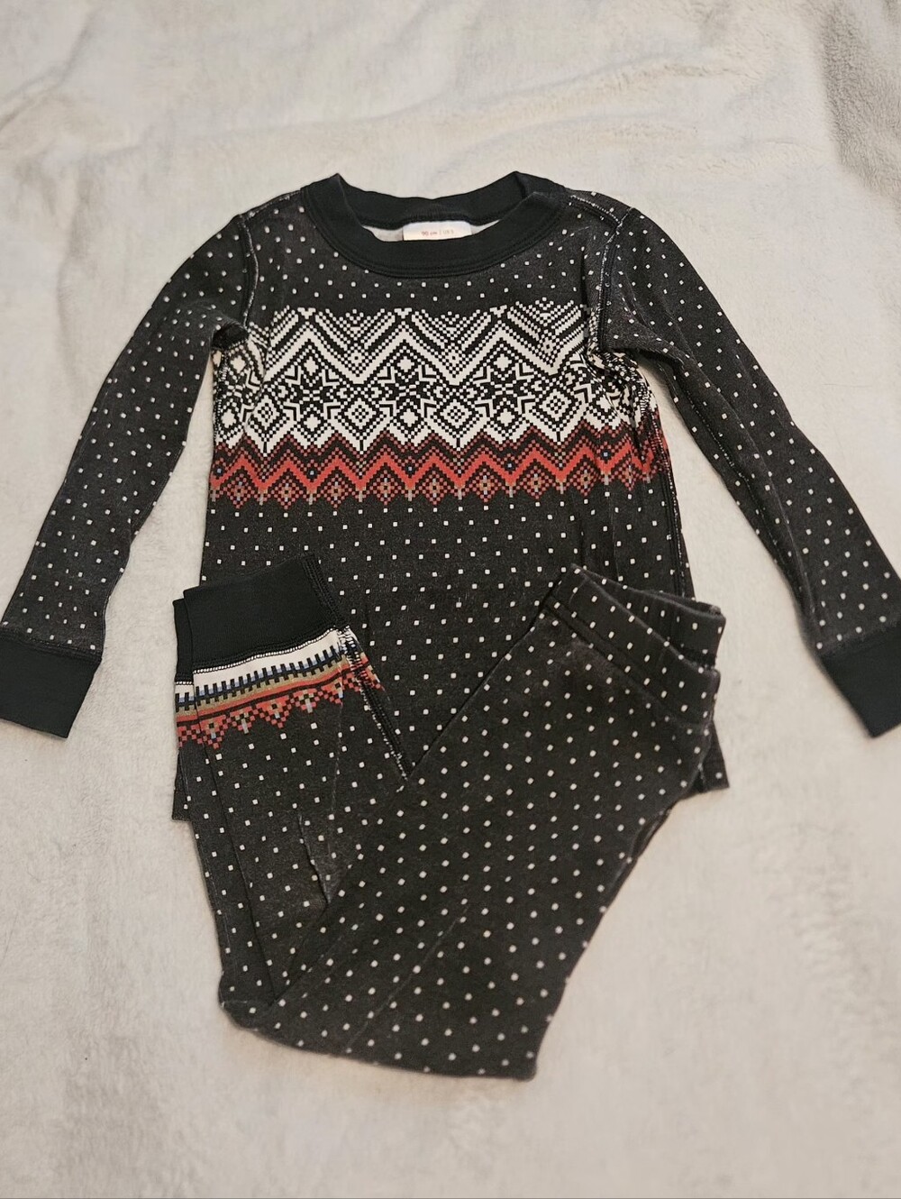 Hanna Andersson Black Polka Dot Fair Isle Pajama Set with Red Accent Size 3